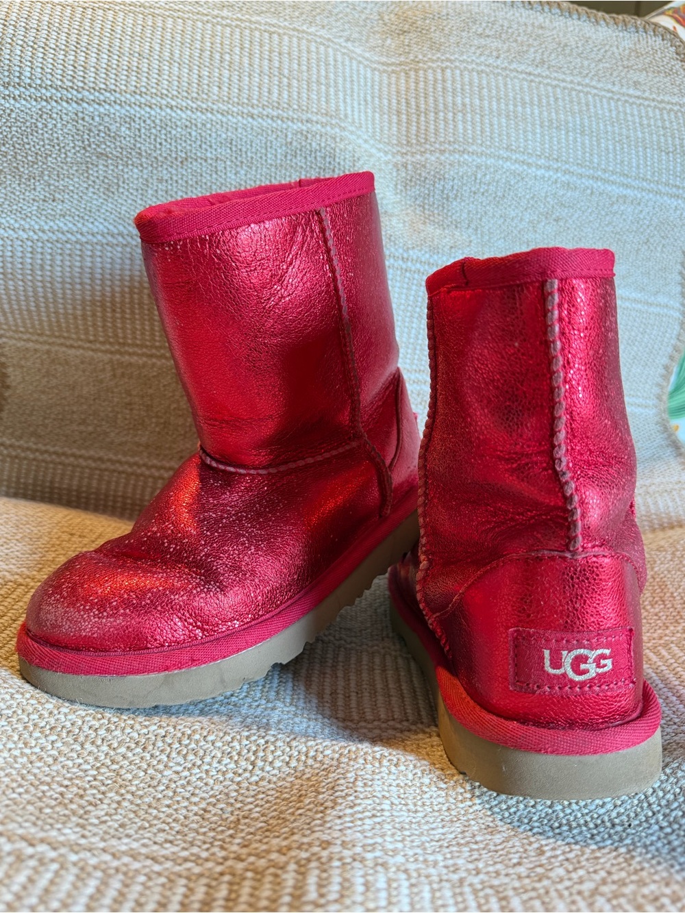 UGG Kids Ruby Red Boots 👠